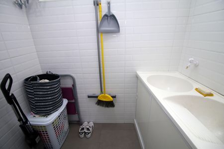 Casa à venda com 97m², 3 quartos e sem vagaÁrea de Serviço