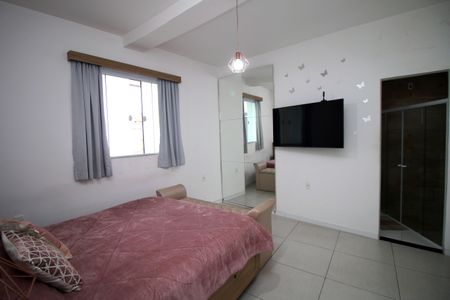 Casa à venda com 97m², 3 quartos e sem vagaSuíte