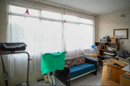 Casa à venda com 290m², 3 quartos e 2 vagasQuarto de Serviço