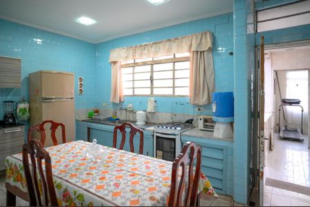 Casa à venda com 290m², 3 quartos e 2 vagasCozinha