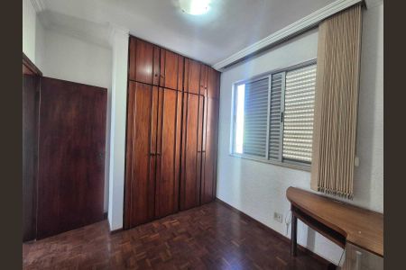 Dormitório de apartamento à venda com 3 quartos, 150m² em Dona Clara, Belo Horizonte