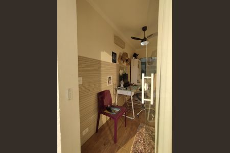 Casa para alugar com 250m², 3 quartos e 2 vagas Casa para alugar com 250m², 3 quartos e 2 vagasEscritório