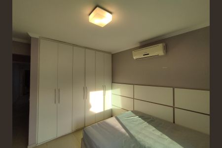 Casa para alugar com 250m², 3 quartos e 2 vagas Casa para alugar com 250m², 3 quartos e 2 vagasSuíte 2