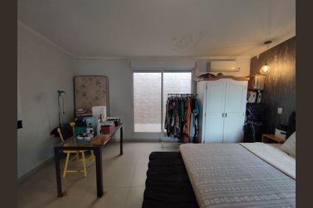 Casa para alugar com 250m², 3 quartos e 2 vagas Casa para alugar com 250m², 3 quartos e 2 vagasSuíte 3