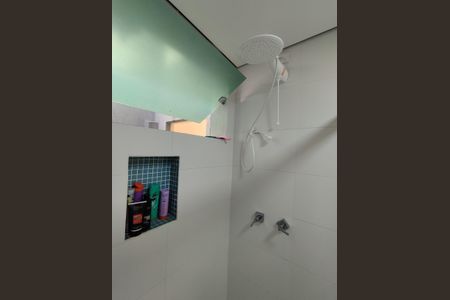 Casa para alugar com 250m², 3 quartos e 2 vagas Casa para alugar com 250m², 3 quartos e 2 vagasBanheiro Suíte 2