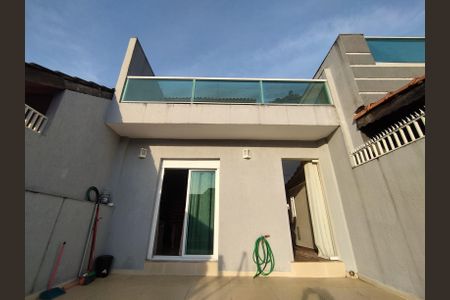 Casa para alugar com 250m², 3 quartos e 2 vagas Casa para alugar com 250m², 3 quartos e 2 vagasVaranda Suíte 2