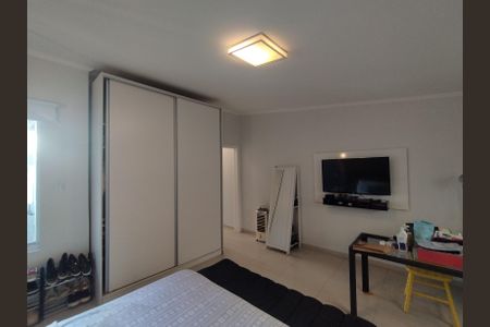 Casa para alugar com 250m², 3 quartos e 2 vagas Casa para alugar com 250m², 3 quartos e 2 vagasSuíte 3