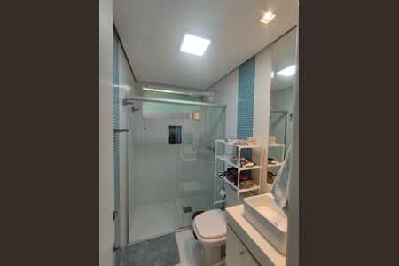 Casa para alugar com 250m², 3 quartos e 2 vagas Casa para alugar com 250m², 3 quartos e 2 vagasBanheiro Suíte 2