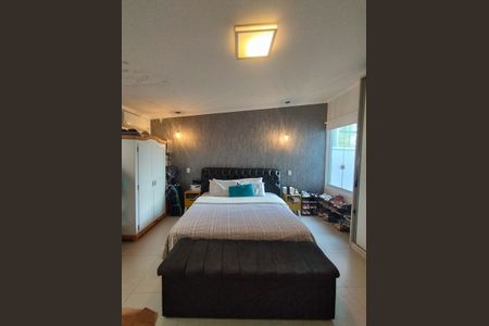 Casa para alugar com 250m², 3 quartos e 2 vagas Casa para alugar com 250m², 3 quartos e 2 vagasSuíte 3