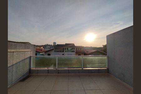 Casa para alugar com 250m², 3 quartos e 2 vagas Casa para alugar com 250m², 3 quartos e 2 vagasVaranda 1