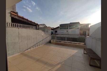 Casa para alugar com 250m², 3 quartos e 2 vagas Casa para alugar com 250m², 3 quartos e 2 vagasVaranda 1