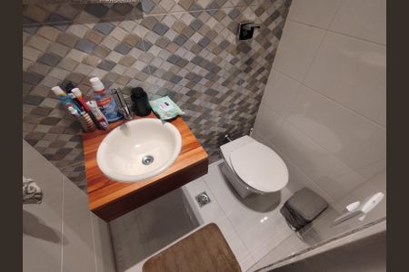 Casa para alugar com 250m², 3 quartos e 2 vagas Casa para alugar com 250m², 3 quartos e 2 vagasLavabo