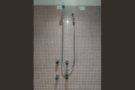 Casa para alugar com 250m², 3 quartos e 2 vagas Casa para alugar com 250m², 3 quartos e 2 vagasBanheira Suíte 3