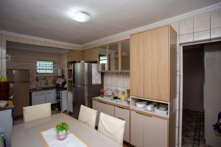 Casa à venda com 230m², 4 quartos e 2 vagasCozinha - Casa 1