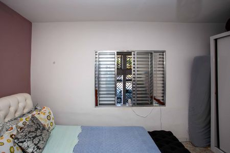 Casa à venda com 230m², 4 quartos e 2 vagasQuarto 1 - Casa 2