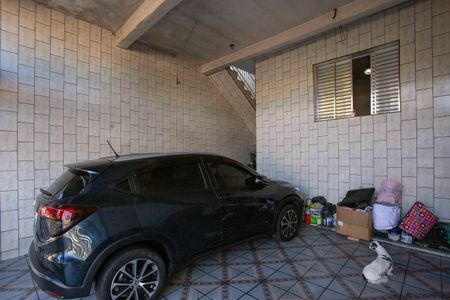 Casa à venda com 230m², 4 quartos e 2 vagasGaragem