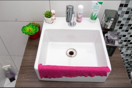 Casa à venda com 230m², 4 quartos e 2 vagasBanheiro - Casa 2