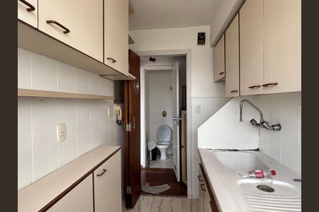 Apartamento para alugar com 105m², 2 quartos e 1 vagaCozinha