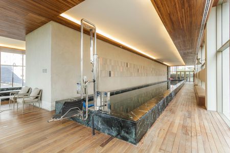 Apartamento à venda com 90m², 2 quartos e sem vagaÁrea comum - Piscina