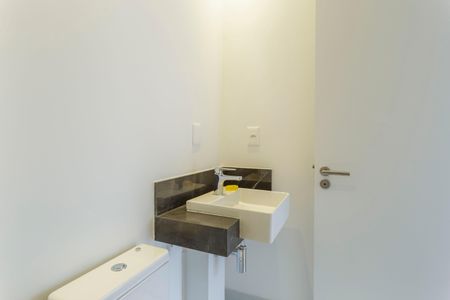 Apartamento à venda com 90m², 2 quartos e sem vagaBanheiro da Suíte 1