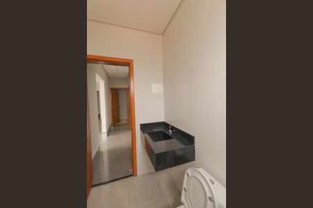 Casa à venda com 260m², 4 quartos e 2 vagasBanheiro da Suíte 2