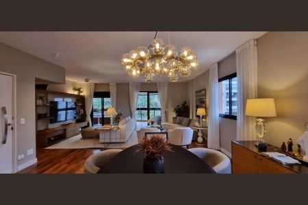 Apartamento para alugar com 160m², 3 quartos e 3 vagas Apartamento para alugar com 160m², 3 quartos e 3 vagasSala de Jantar