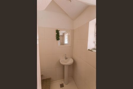 Casa para alugar com 280m², 6 quartos e sem vagaLavabo