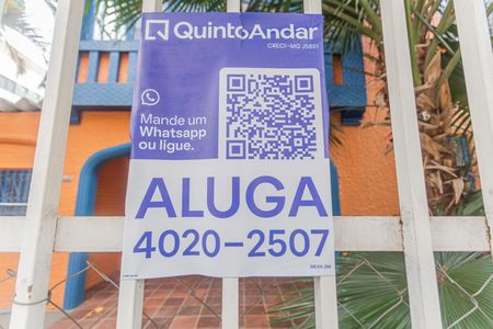 Casa para alugar com 280m², 6 quartos e sem vagaPlaquinha Instalada