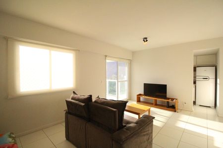 Apartamento para alugar com 70m², 1 quarto e 1 vagaSala