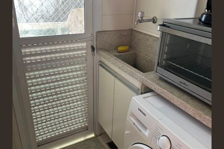 Apartamento para alugar com 70m², 1 quarto e 1 vagaÁrea de serviço