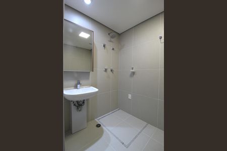 Banheiro de apartamento à venda com 1 quarto, 29m² em Planalto Paulista, São Paulo