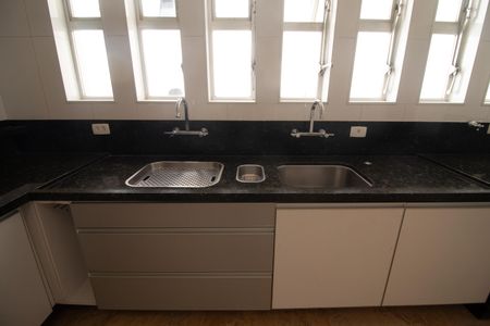 Apartamento à venda com 520m², 5 quartos e 4 vagasCozinha
