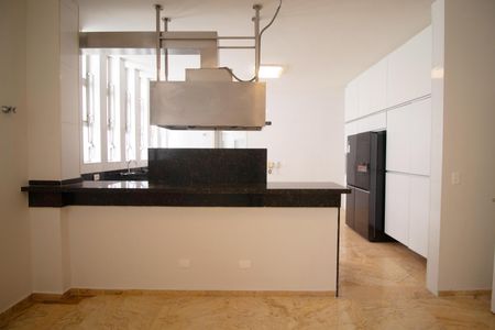 Apartamento à venda com 520m², 5 quartos e 4 vagasCozinha