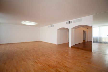 Apartamento à venda com 520m², 5 quartos e 4 vagasSala