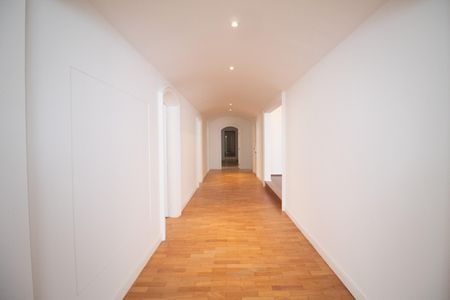 Apartamento à venda com 520m², 5 quartos e 4 vagasCorredor