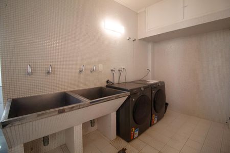 Apartamento à venda com 520m², 5 quartos e 4 vagasÁrea de Serviço