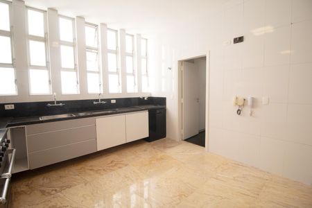 Apartamento à venda com 520m², 5 quartos e 4 vagasCozinha
