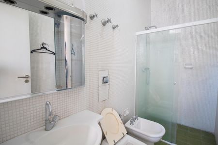 Apartamento à venda com 520m², 5 quartos e 4 vagasBanheiro de Serviço