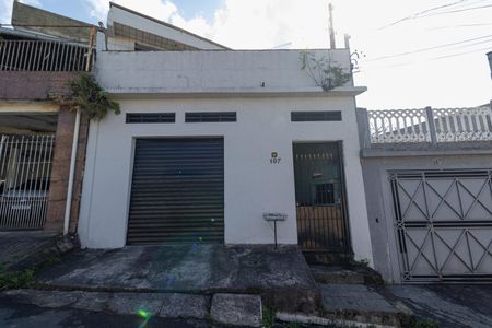 Casa à venda com 129m², 2 quartos e 2 vagasFachada