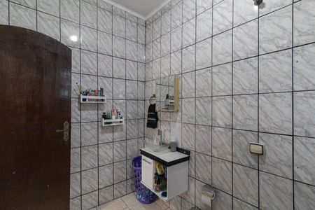 Casa à venda com 129m², 2 quartos e 2 vagasBanheiro Suíte