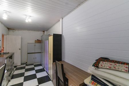 Casa à venda com 129m², 2 quartos e 2 vagasQuarto de Serviço