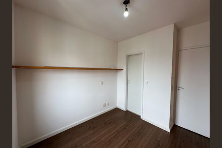 Apartamento à venda com 73m², 3 quartos e 2 vagas Apartamento à venda com 73m², 3 quartos e 2 vagasSuíte