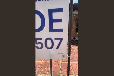 Casa para alugar com 200m², 4 quartos e 3 vagas Casa para alugar com 200m², 4 quartos e 3 vagasPlaca