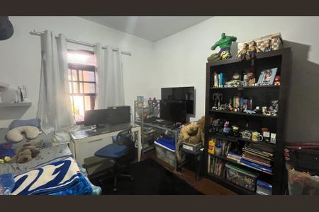 Casa para alugar com 200m², 4 quartos e 3 vagas Casa para alugar com 200m², 4 quartos e 3 vagasQuarto 2