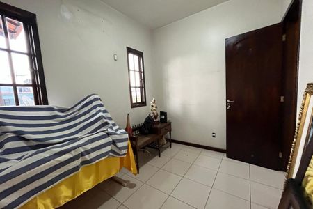 Casa para alugar com 360m², 4 quartos e 4 vagas Casa para alugar com 360m², 4 quartos e 4 vagasQuarto 2
