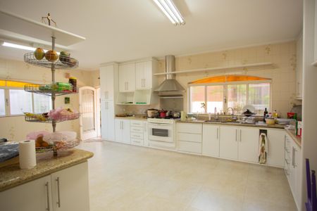 Casa para alugar com 380m², 4 quartos e 4 vagasCozinha