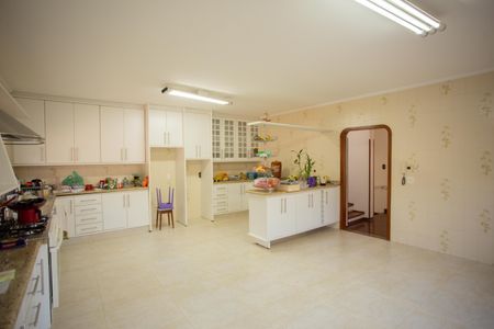 Casa para alugar com 380m², 4 quartos e 4 vagasCozinha