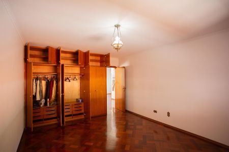 Casa para alugar com 380m², 4 quartos e 4 vagasQuarto 3