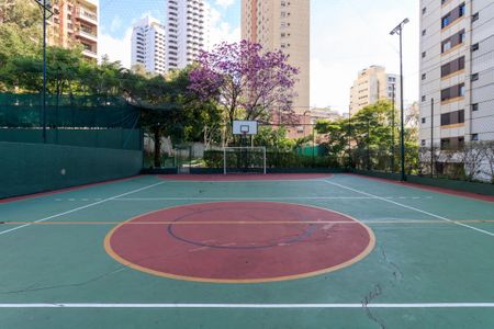 Apartamento à venda com 185m², 3 quartos e 3 vagas Apartamento à venda com 185m², 3 quartos e 3 vagasQuadra Esportiva