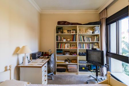 Apartamento à venda com 185m², 3 quartos e 3 vagas Apartamento à venda com 185m², 3 quartos e 3 vagasSuíte 1